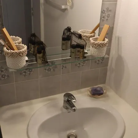 Appartement T2 Les Aloes Superbe Vue Mer-acces Crique & Sentier Du Littoral 50 M 3 Etoiles Cerbère